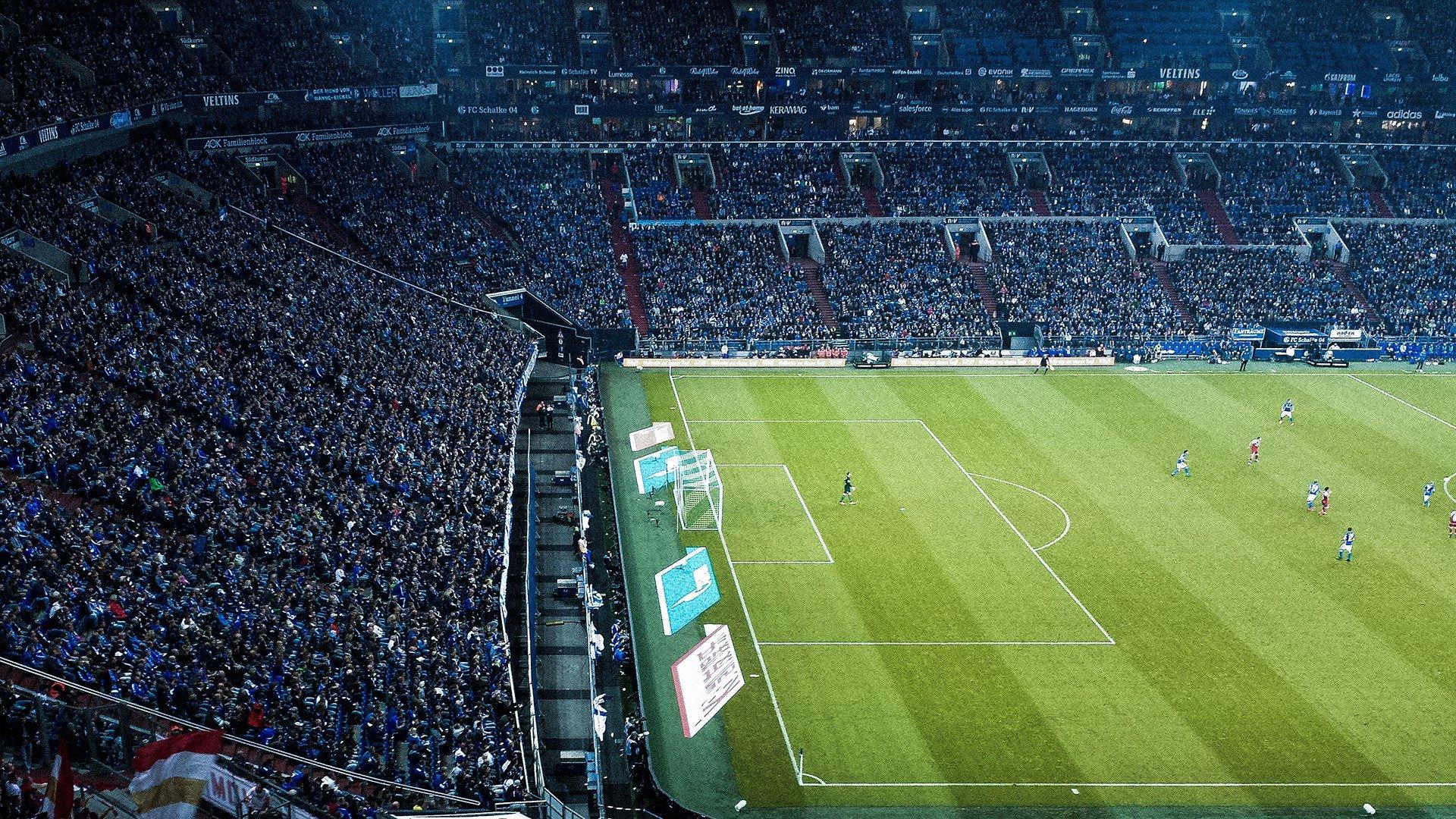 英超争冠白热化,曼城、阿森纳、利物浦三强鼎立,末轮悬念迭起